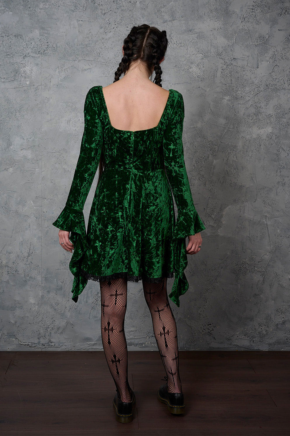 Banned Apparel Sanctum Velvet Dress [Green]