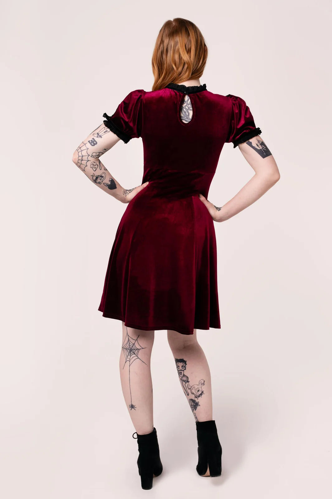 Hell Bunny Mourning Dress [Burgundy]