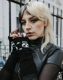 Pamela Mann Skull And Crossbones Fingerless Gloves
