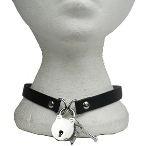 Bullet 69 12mm Leather Neckband With D-Rings + Padlock