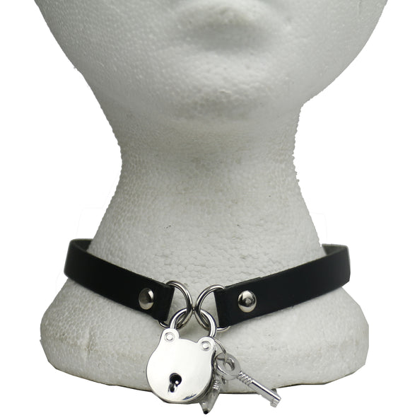 Bullet 69 12mm Leather Neckband With D-Rings + Padlock